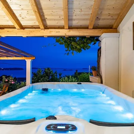 Fortuno-luxury Seaview With Outdoor Jacuzzi Near Dubrovnik Appartamento