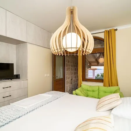 Fortuno-luxury Seaview With Outdoor Jacuzzi Near Dubrovnik