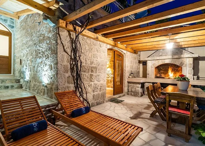 Fortuno-luxury Seaview With Outdoor Jacuzzi Near Dubrovnik Mlini