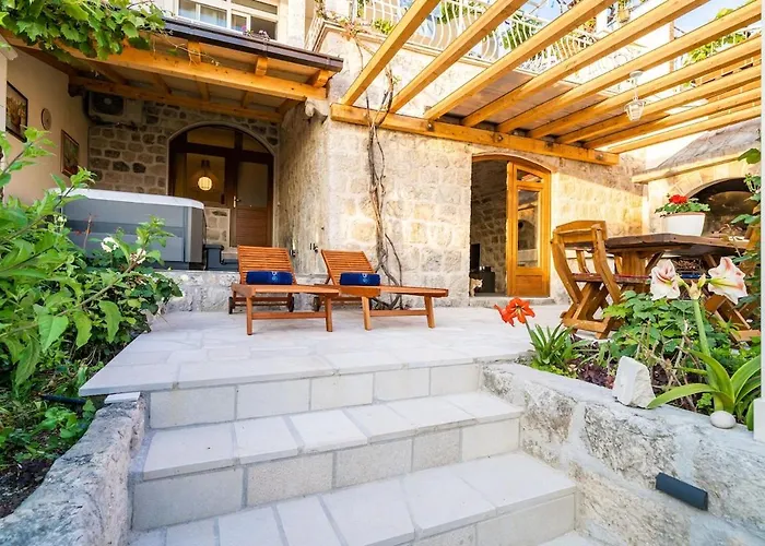 Fortuno-luxury Seaview With Outdoor Jacuzzi Near Dubrovnik Appartamento Mlini