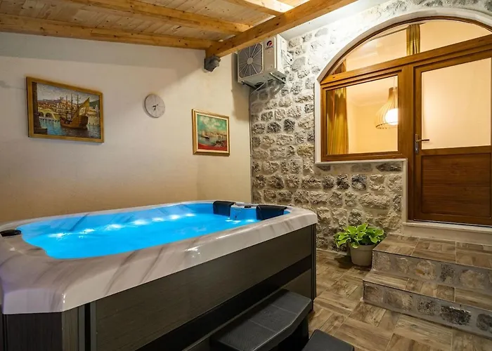 Fortuno-luxury Seaview With Outdoor Jacuzzi Near Dubrovnik Appartamento Mlini