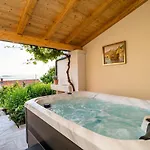 Fortuno-luxury Seaview With Outdoor Jacuzzi Near Dubrovnik Mlini